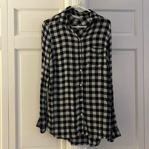 Old Navy, “the classic shirt” soft button up